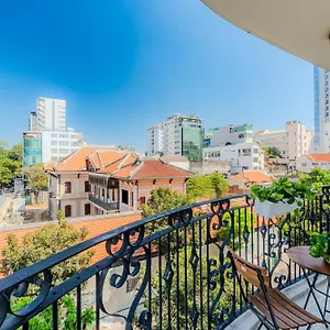 https://sai-gon-pavillon-ba-huyen-thanh-quan-quan-3.hotelsvungtau.com
